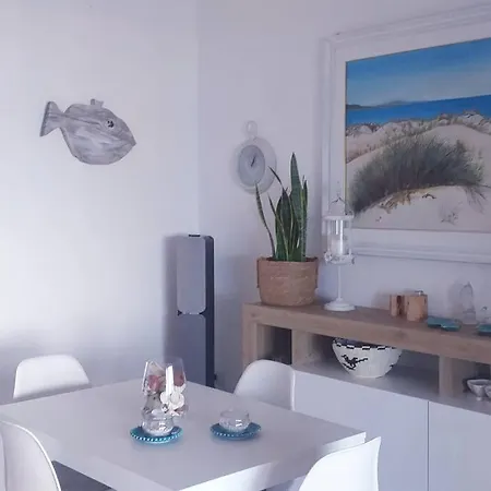 Casa Sul Mare A Semesterbostad Porto Alabe